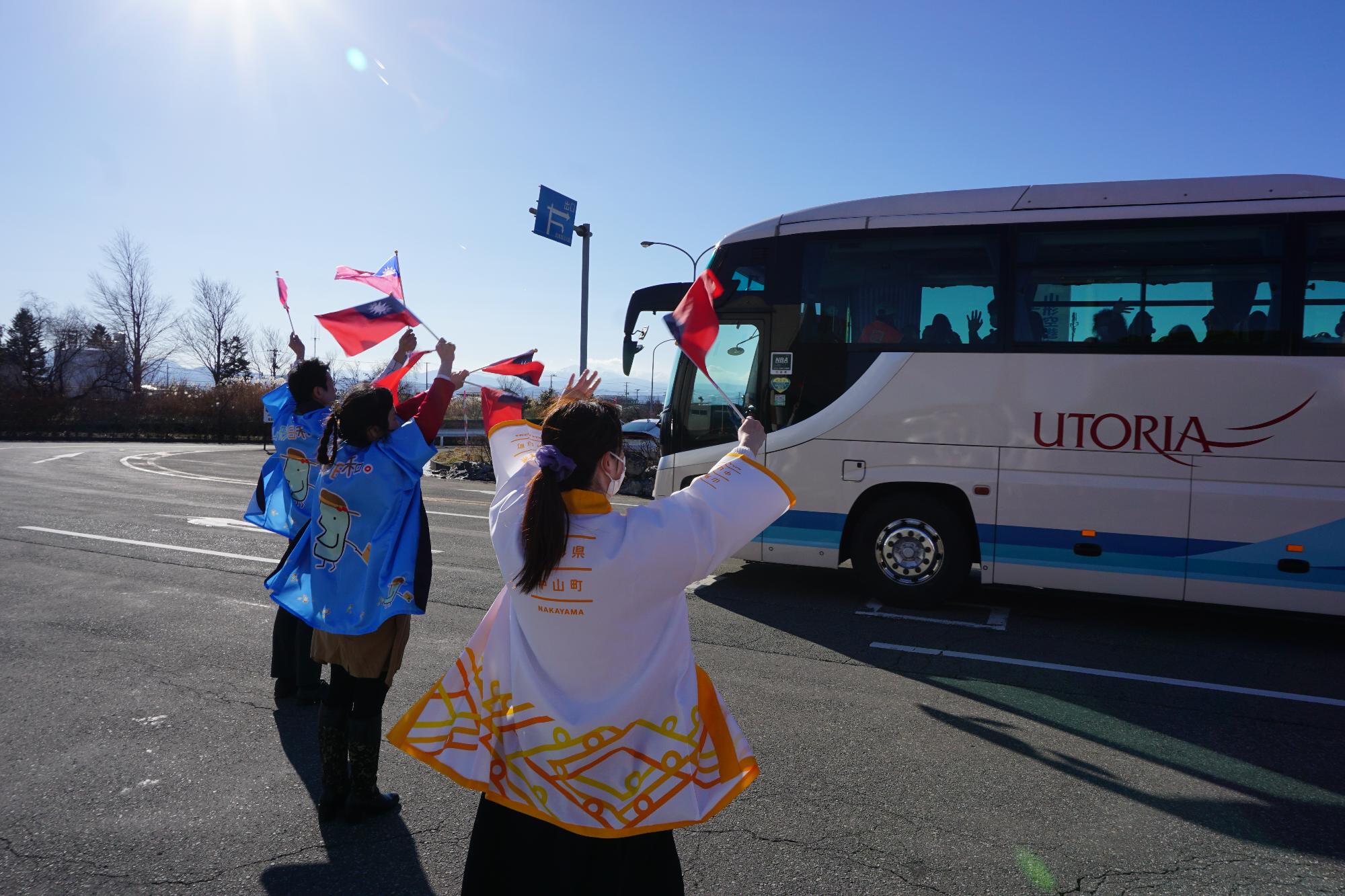 台湾冬季国際定期チャーター便歓迎おもてなし