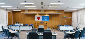 中山町議会議場の全体写真