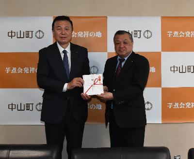 贈呈式（東照電気）